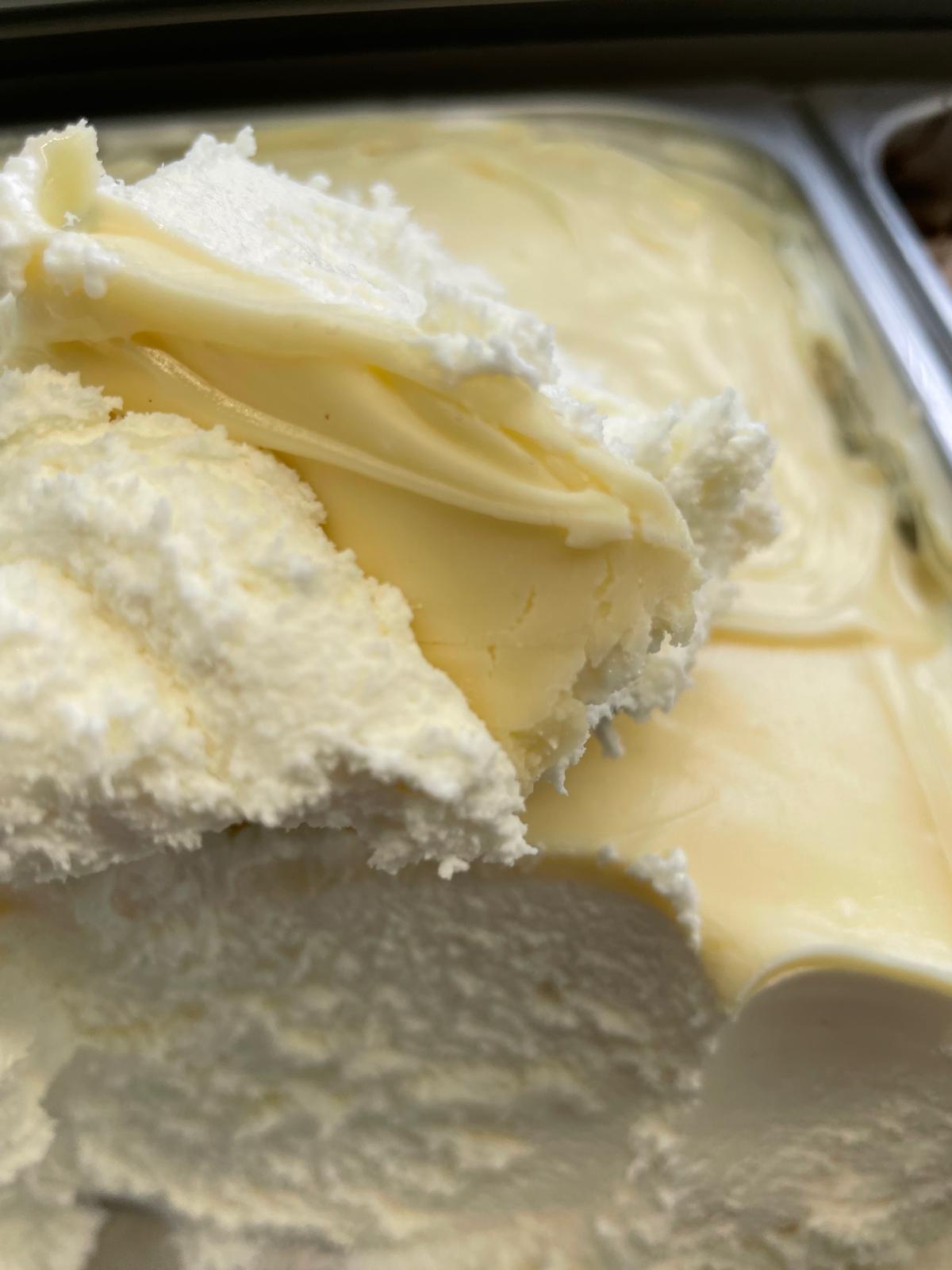 Helado de chocolate blanco