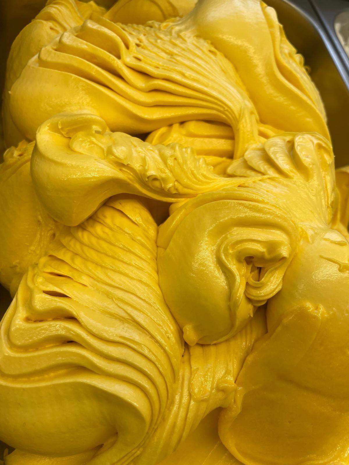 Helado de mango